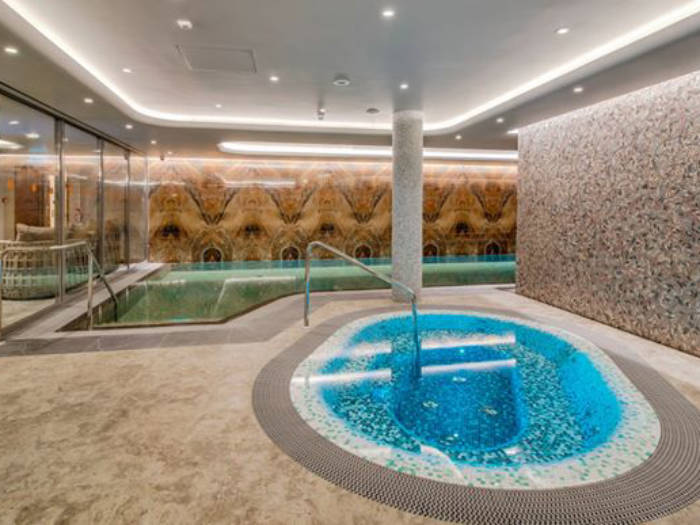 Hedonic SPA - Отели в Риге
