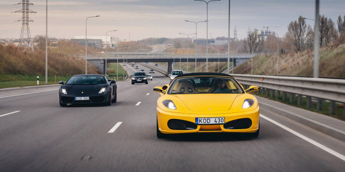 Superauto - UAB Saugus Vairavimas - Viesnīcas Rīgā