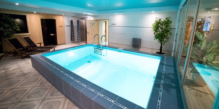 Hotel Tigra - Oтели в Цесисе