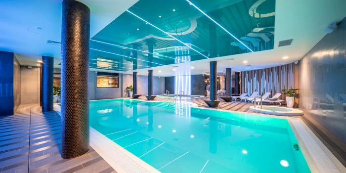 Wellton Riverside SPA Hotel - Отели в Риге