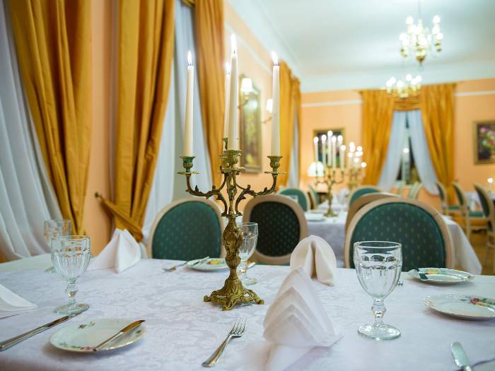 Гостиница поместья Марциена - Отели в Мадоне