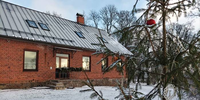 Lindenhoff- Liepas muiža - Viesnīcas Cēsu nov.