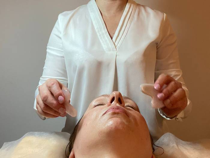 Skaistumkopšanas salons Bellezzazanda - Viesnīcas Rīgā Skaistumkopšanas salons Bellezzazanda - Viesnīcas Rīgā