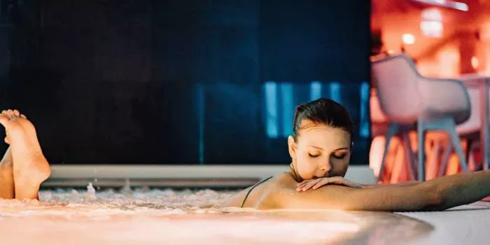 Wellton Riverside SPA Hotel - Viesnīcas Rīgā