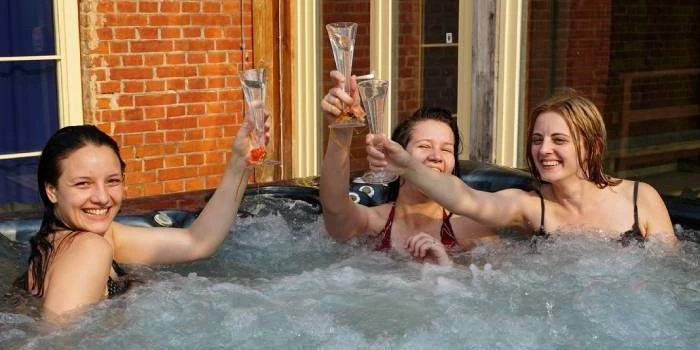 Mārcienas muižas viesnīca - Viesnīcas Madonas nov.