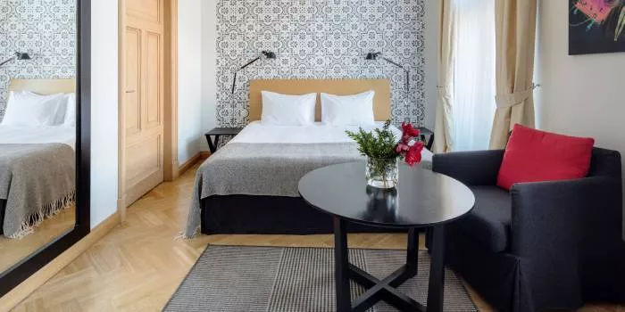 Neiburgs - Viesnīcas Rīgā